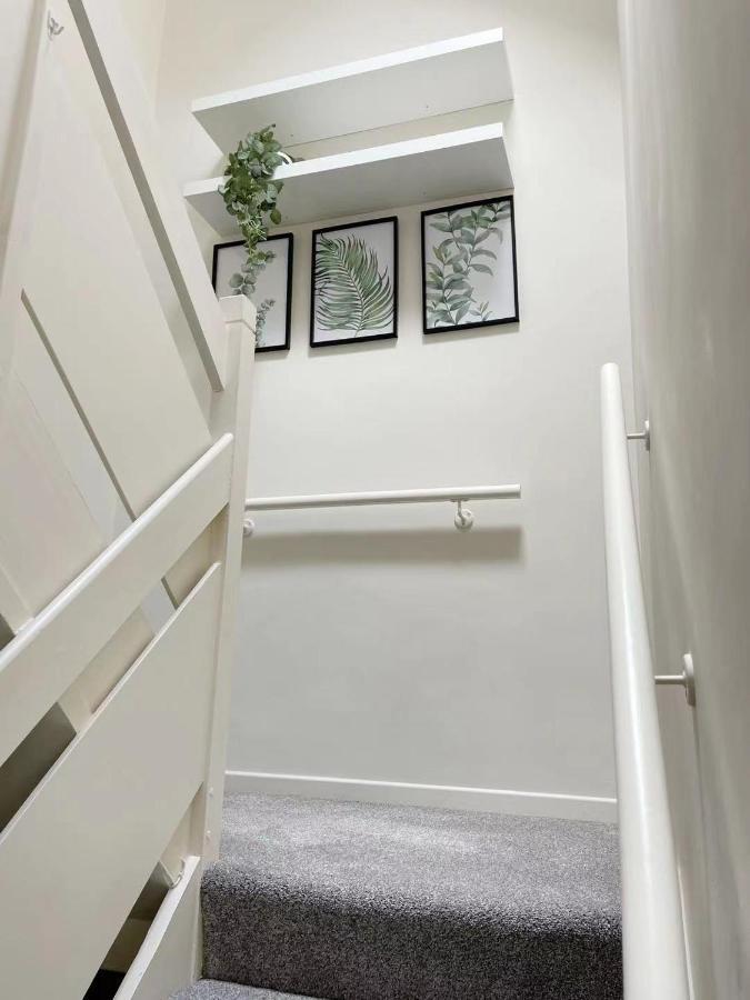 Oxford City Centre House With Parking Apartment Exterior photo